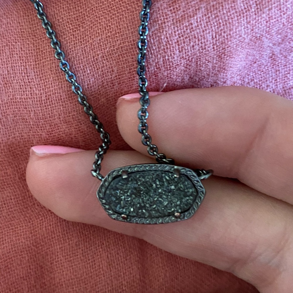 Kendra Scott Necklace